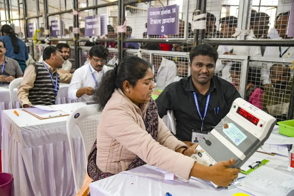 బెంగాల్ లో 58 లక్షలకుపైగా ఓటర్ల తొలగింపు