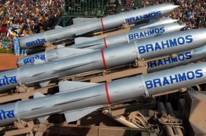 350 మిలియన్ డాలర్లతో ఇండోనేషియా బ్రహ్మోస్ క్షిపణులు
