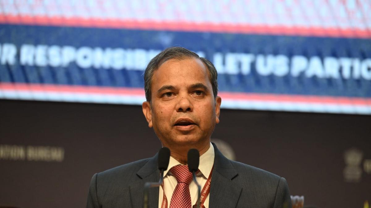 జనగణనలో సహజీవన జంటలకు కుటుంబ హోదా