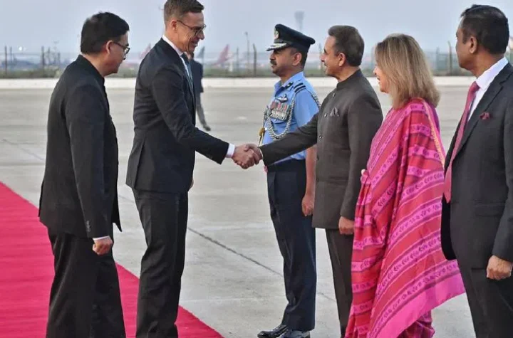 భారత చేరుకున్న ఫిన్‌లాండ్ అధ్యక్షుడు అలెగ్జాండర్