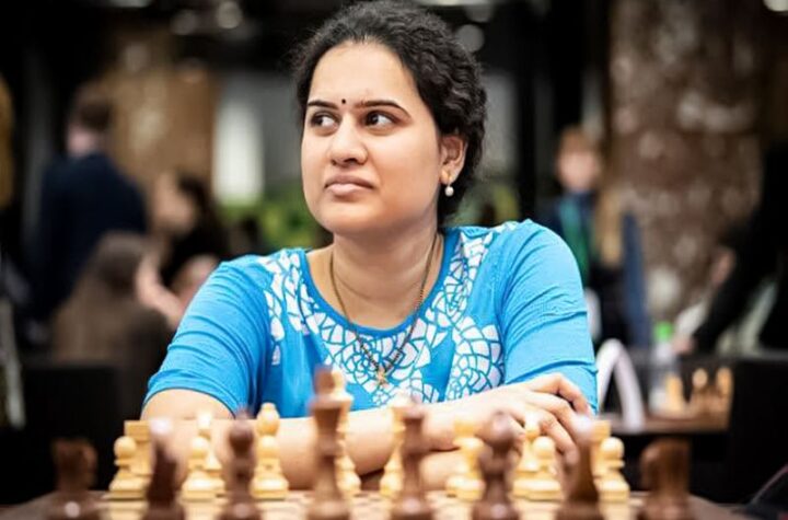 బాంబుల మోతల మధ్య చెస్ ఆడలేను