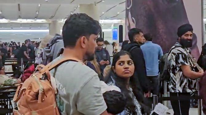 గల్ఫ్ దేశాల్లో భారతీయులు తీసుకొచ్చేందుకు కేంద్రం యత్నం