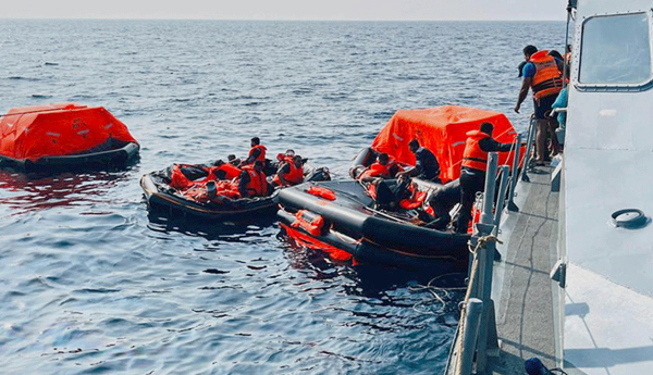 నావికుల మృతదేహాలను ఇరాన్‌ ఎంబసీకి అప్పగించండి