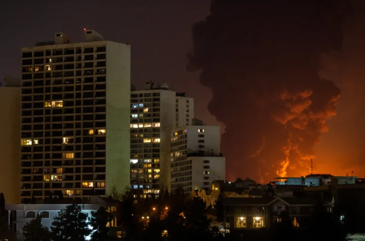 ఇరాన్‌ ఆయిల్‌ నిల్వలపై ఇజ్రాయెల్‌ దాడులపై అమెరికా ఆగ్రహం