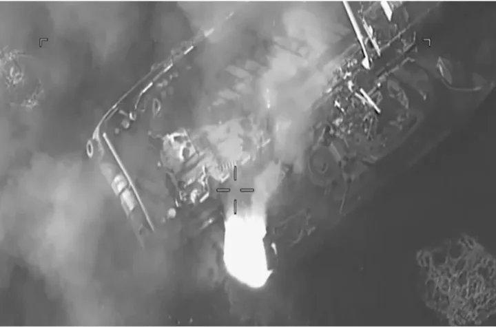 భారత్‌కు వెళ్తున్న ఇరాన్ విమానంపై అమెరికా దాడి