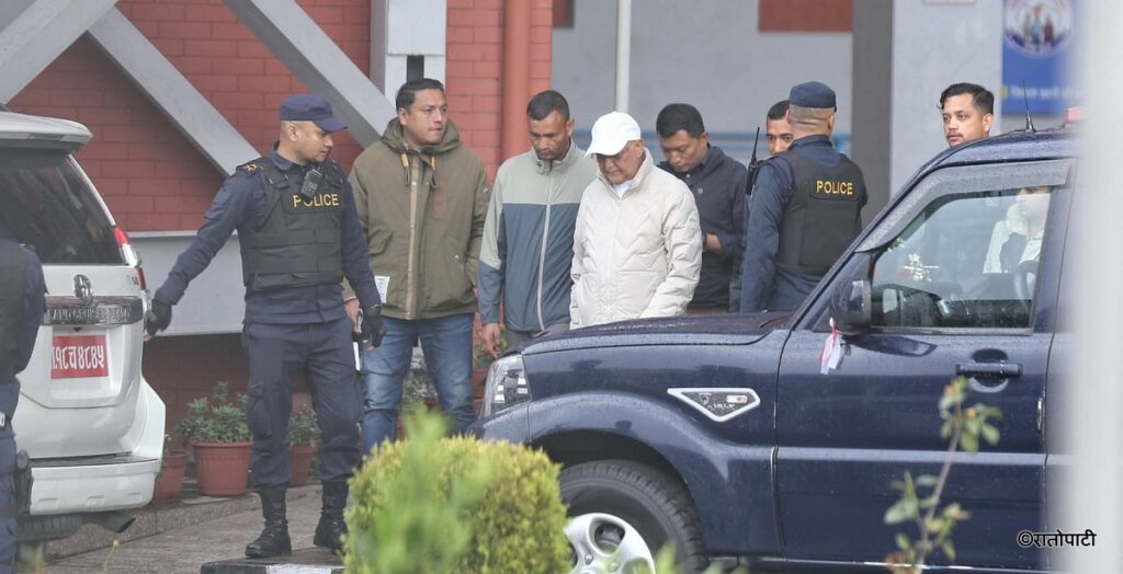 నేపాల్ మాజీ ప్రధాని కేపీ శర్మ ఓలీ అరెస్ట్