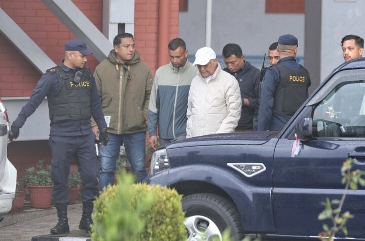 నేపాల్ మాజీ ప్రధాని కేపీ శర్మ ఓలీ అరెస్ట్