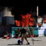 కరాచీ అమెరికా కార్యాలయంపై దాడి.. 10 మంది మృతి