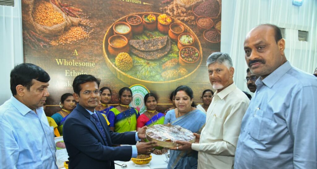 సాంప్రదాయ గిరిజన వంటకాలతో మిల్లెట్ మీల్ ‘అరకు కౌని’