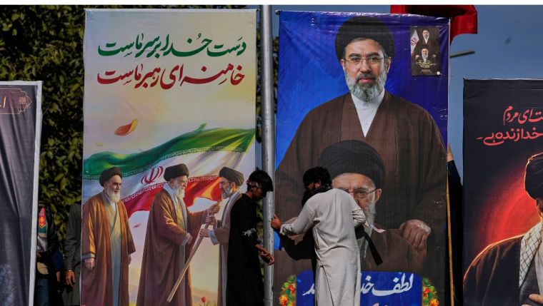 ఇరాన్‌ కొత్త సుప్రీం లీడర్‌ కోమాలో ఉన్నారా? కాలు కోల్పోయారా?