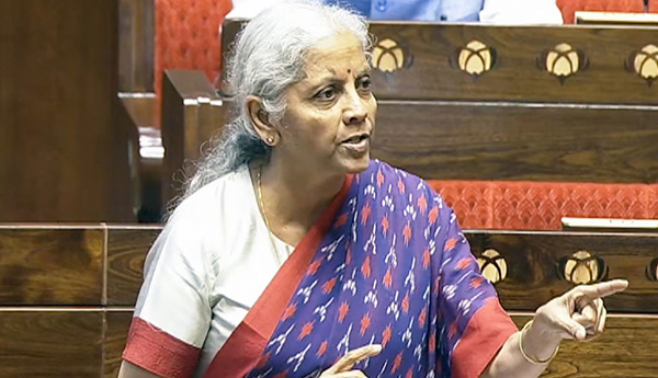 రైతు రుణమాఫీ ప్రతిపాదన కేంద్రం పరిశీలనలో లేదు