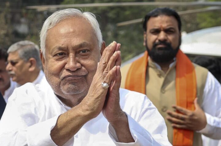 శాసన మండలి సభ్యత్వానికి నితీశ్‌ కుమార్‌ రాజీనామా