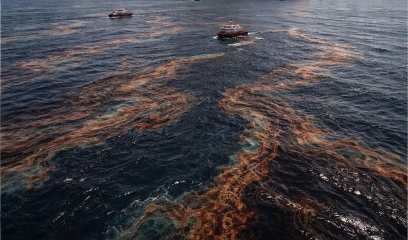 గల్ఫ్‌ ఆఫ్‌ మెక్సికోలో 600 కి.మీ మేర చమురు తెట్టు