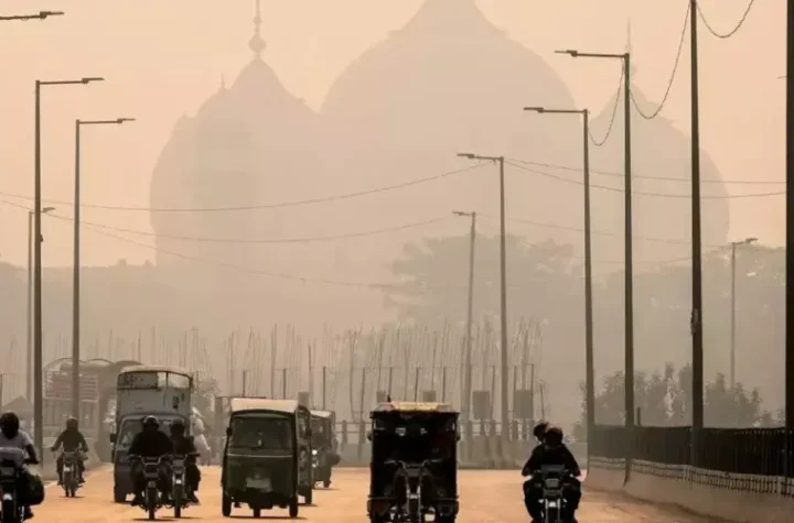 2025లో అత్యంత కలుషితమైన దేశంగా పాకిస్తాన్