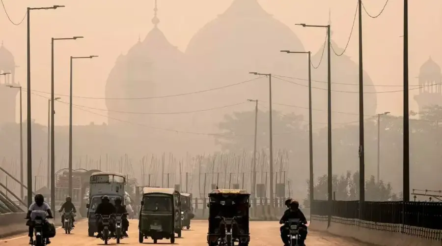 2025లో అత్యంత కలుషితమైన దేశంగా పాకిస్తాన్