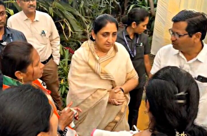 ఎన్సీపీపై పట్టు సాధింపలేకపోతున్న సునేత్ర పవార్!