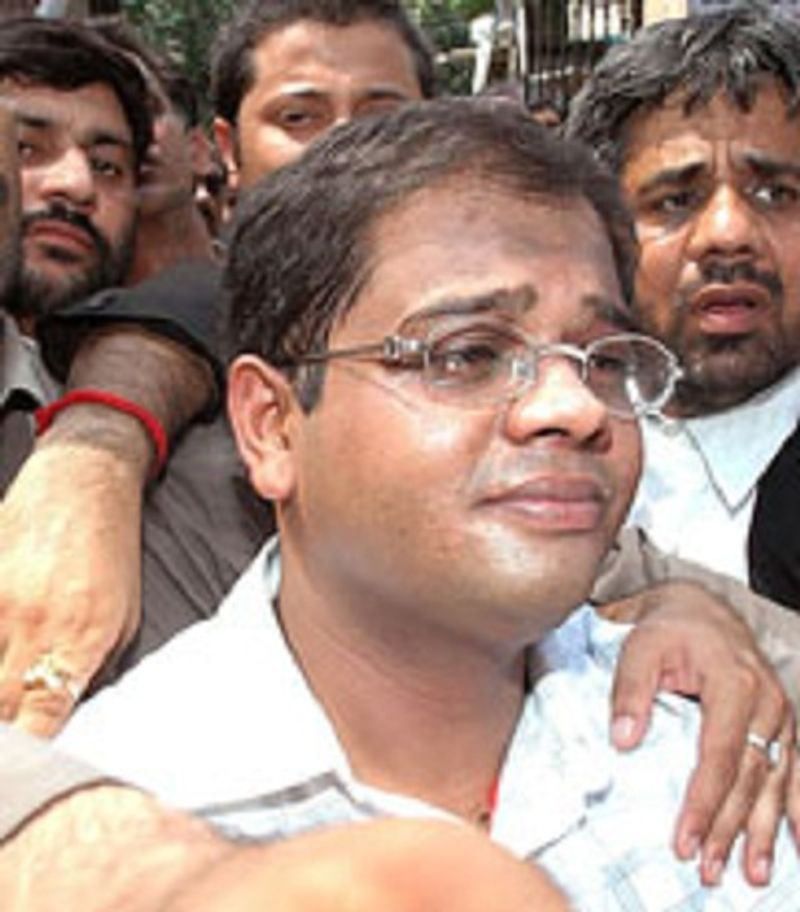 హత్య కేసులో మాజీ సీఎం అజిత్ జోగి కొడుకుకు జీవిత ఖైదు