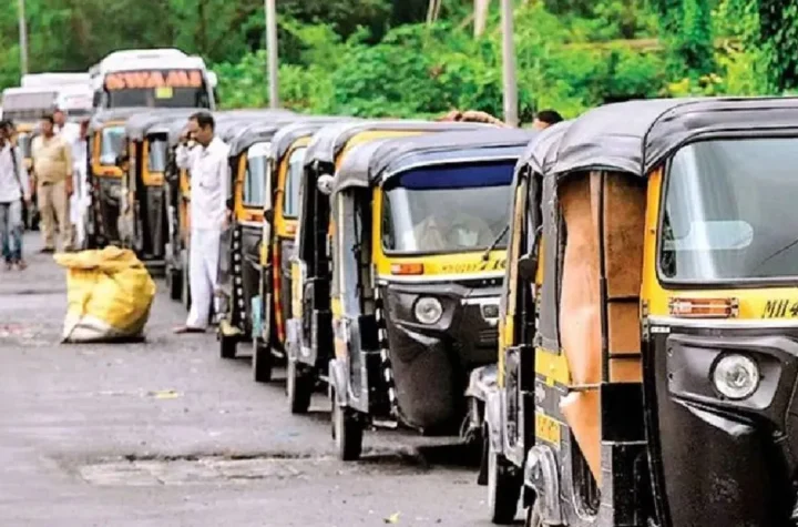 మహారాష్ట్రలో రిక్షా, ట్యాక్సీ డ్రైవర్లకు మరాఠీ రావాల్సిందే