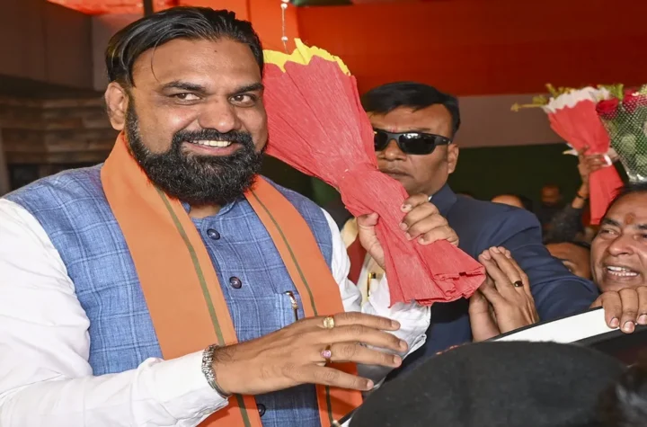 బిహార్‌ కొత్త ముఖ్యమంత్రిగా సమ్రాట్‌ చౌధరీ