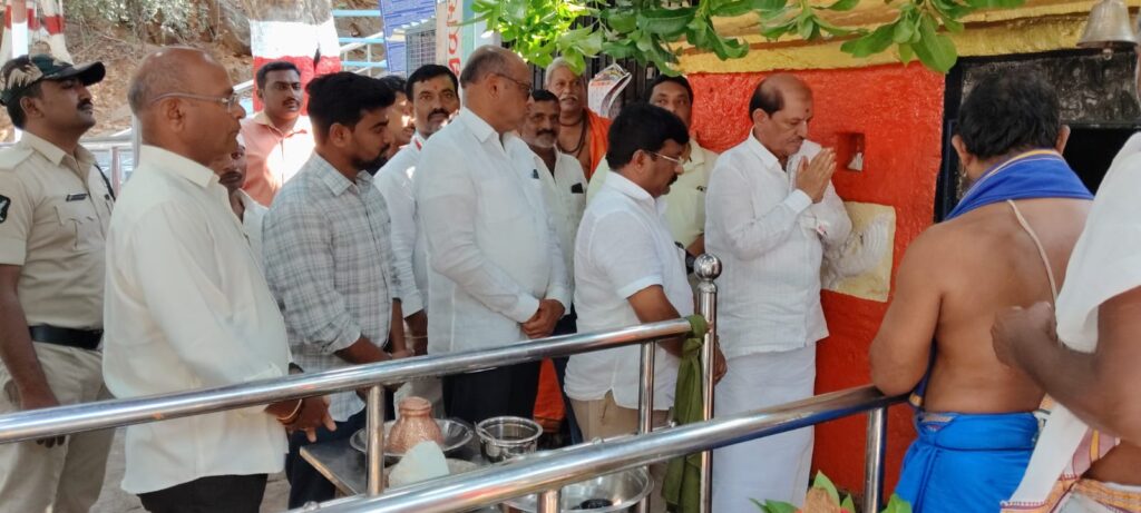 ఆధ్యాత్మిక పర్యాటక కేంద్రంగా భైరవకోన