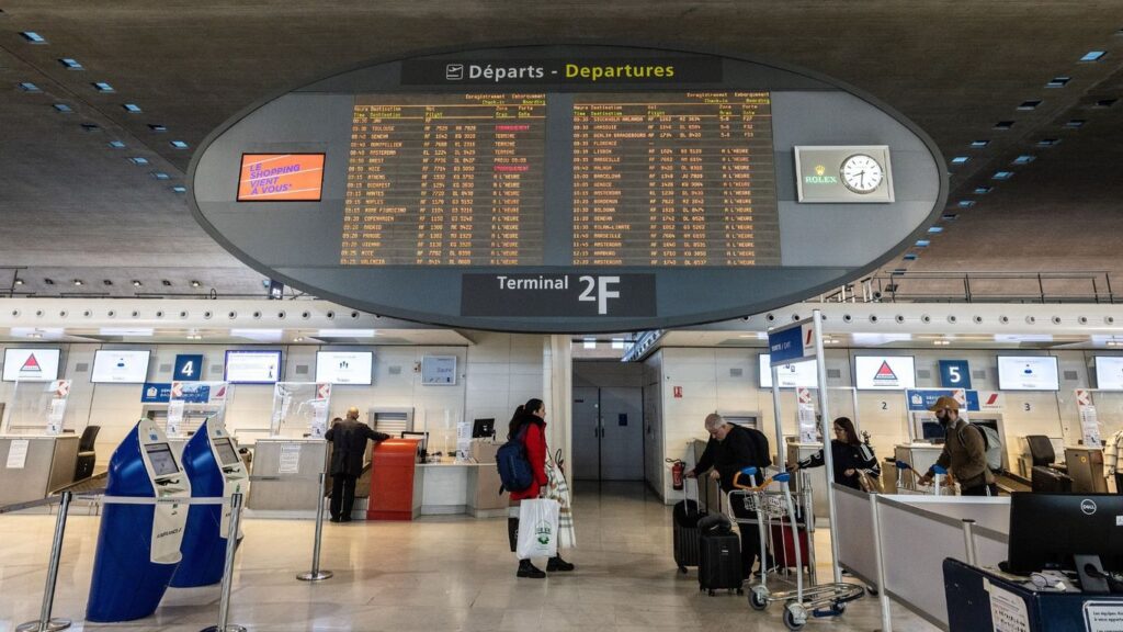 ఫ్రాన్స్ మీదుగా భారతీయులకు  ట్రాన్సిట్ వీసా అవసరం లేదు 