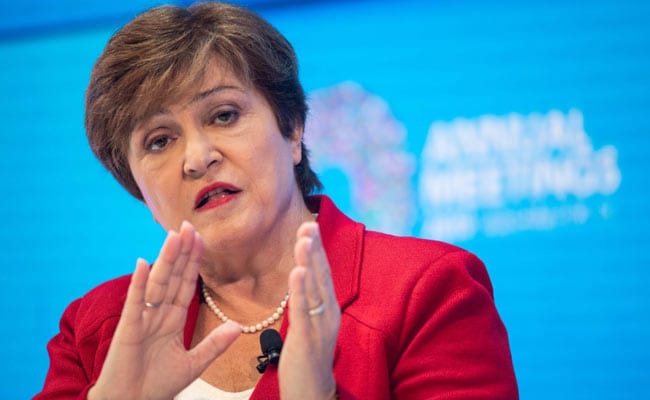 ప్రపంచ వృద్ధి మందగించిగా పటిష్టంగా భారత ఆర్థిక వ్యవస్థ 