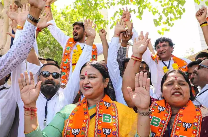 గుజరాత్ మున్సిపోల్స్‌లో బిజెపి క్లీన్‌స్వీప్