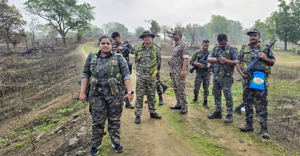 హజారీబాగ్ లో నలుగురు మావోయిస్టులు హతం