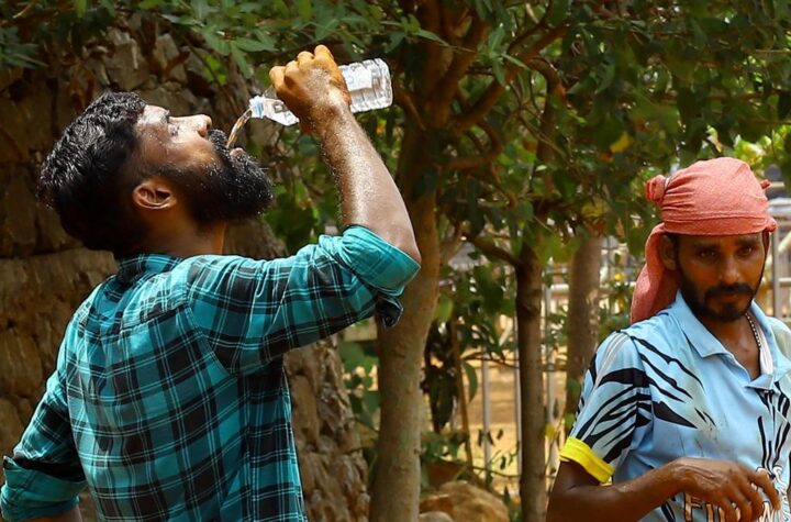 కేరళలో ఎండలు ..సెల్ఫ్ లాక్ డౌన్ కు సీఎం పిలుపు