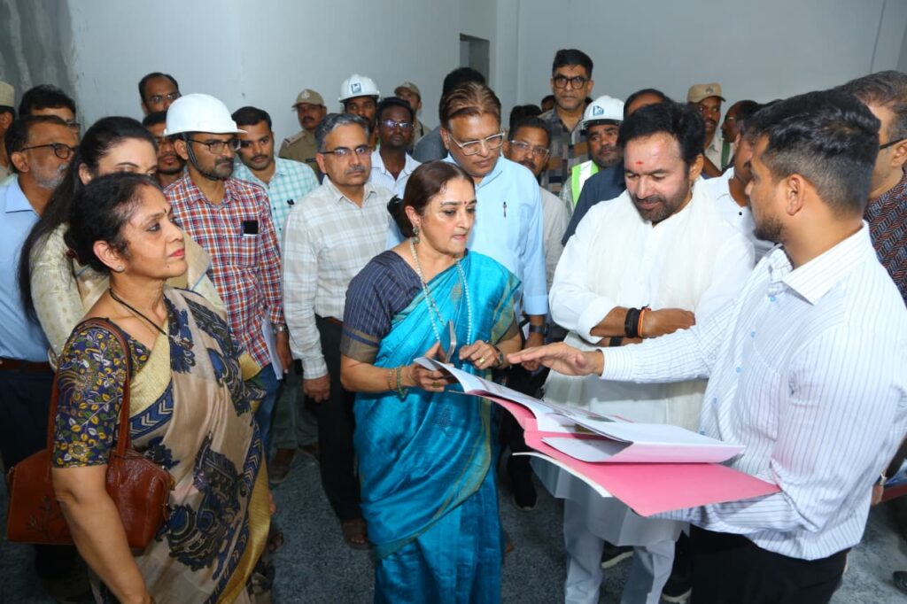 సిసిఆర్టిలో రూ 23 కోట్లతో కేంద్ర సాంస్కృతిక కేంద్రం 