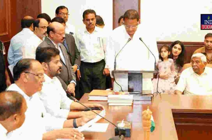 ఎమ్మెల్సీలుగా అజారుద్దీన్, కోదండరాం ప్రమాణస్వీకారం