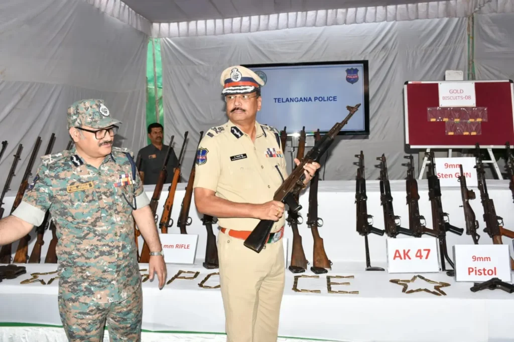 డీజీపీ ఎదుట మరో 42 మంది మావోయిస్టులు లొంగుబాటు