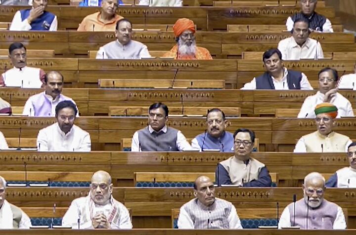 పార్లమెంట్ సమావేశాలు నిరవధికంగా వాయిదా