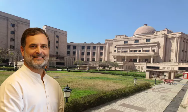 ద్వంద్వ పౌరసత్వం ఆరోపణలతో రాహుల్ పై కేసు