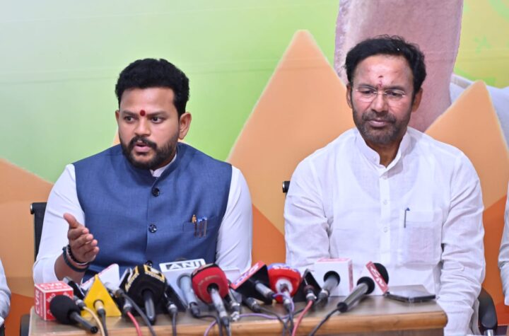 ఆదిలాబాద్​లో అతిపెద్ద విమానాశ్రయం నిర్మాణం