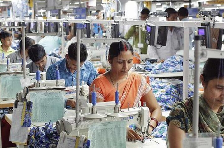 2.2 శాతం తగ్గిన దేశీయ వస్త్ర ఎగుమతులు