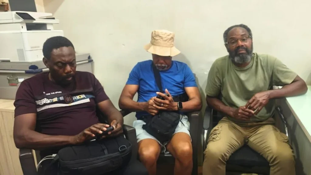 టూరిస్ట్ వీసాపై వచ్చిన ముగ్గురు మతబోధకులపై వేటు!