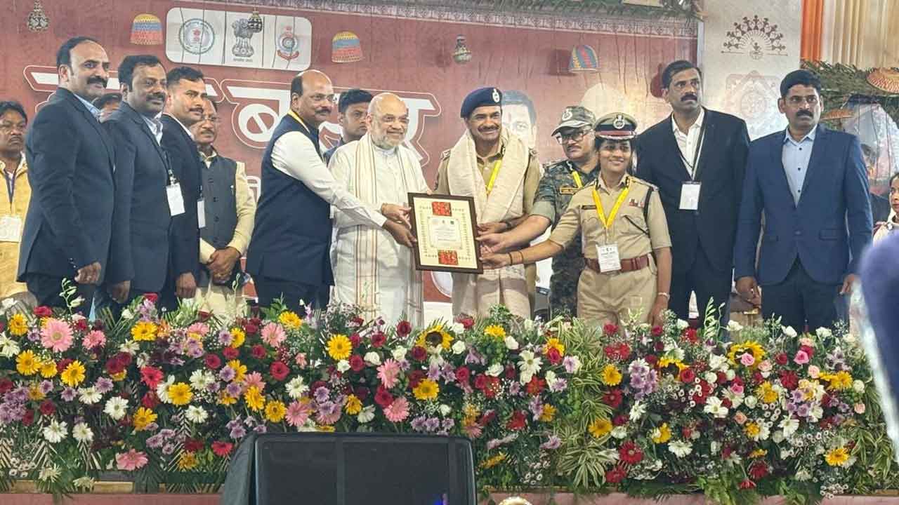 భారతదేశం ఇప్పుడు నక్సల్ రహిత దేశం