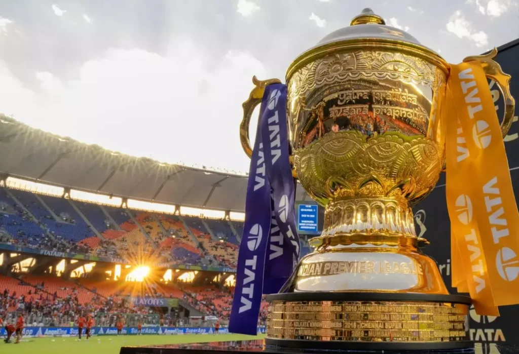 భారీ ప్రక్షాళన దిశలో ఐపీఎల్ ఫ్రాంచైజీలు  