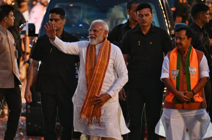 గంగోత్రి నుండి గంగాసాగర్ వరకు కమలం వికాసం 