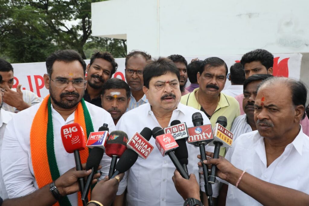 మంచిర్యాల రైతుల దుర్మరణం పట్ల బీజేపీ దిగ్బ్రాంతి
