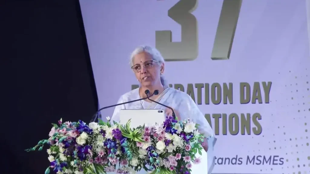 పశ్చిమాసియా సంక్షోభంలో ఉన్నప్పటికీ పటిష్టంగా ఆర్థిక వ్యవస్థ
