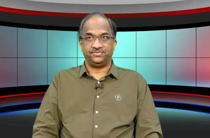 జనసేన ఫిర్యాదుతో ప్రొఫెసర్ నాగేశ్వర్‌పై కేసు