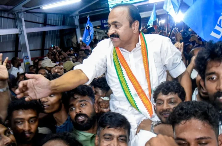 కేరళ ముఖ్యమంత్రిగా వీడీ సతీశన్‌