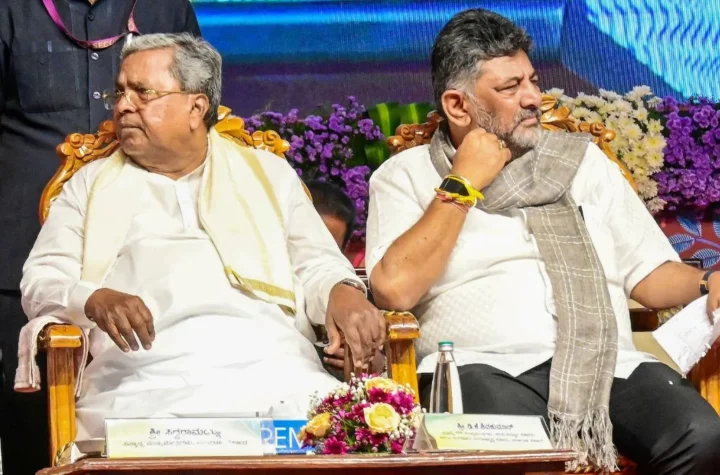ముఖ్యమంత్రి సిద్దరామయ్యను తప్పుకోమన్న అధిష్టానం!