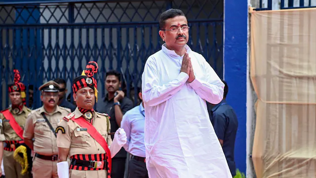 బెంగాల్‌లో వేగంగా అడుగులు వేస్తున్న సువెందు ప్రభుత్వం