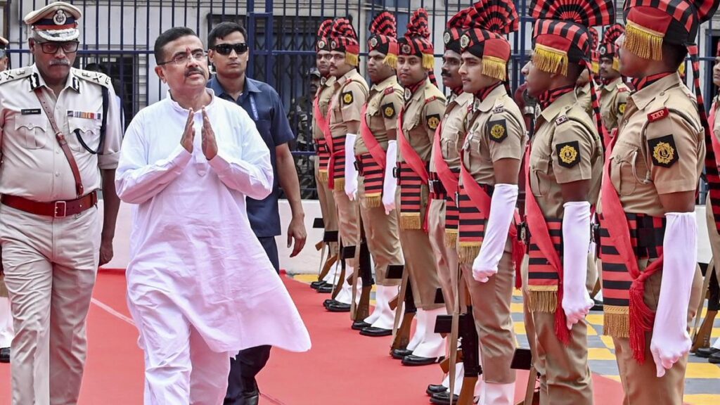 సరిహద్దులో కంచె నిర్మాణం కోసం భూమి బీఎస్‌ఎఫ్‌కు బదిలీ