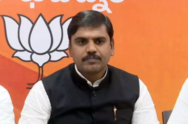 పుట్టపర్తి యుద్ధ విమానాలతో మారనున్న రాయలసీమ తలరాత