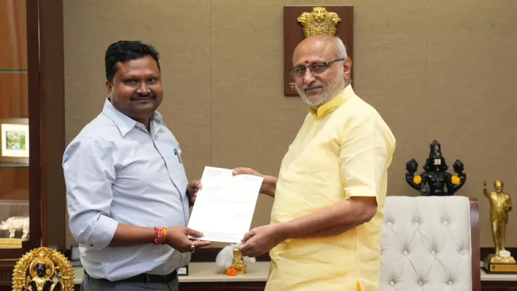 రాజ్యసభకు మూడో టీఎంసీ ఎంపీ రాజీనామా