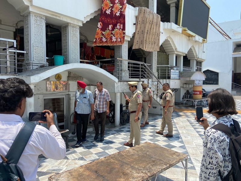 పంజాబ్‌లో ఐదు ప్రముఖ ఆలయాలకు బాంబు బెదిరింపులు